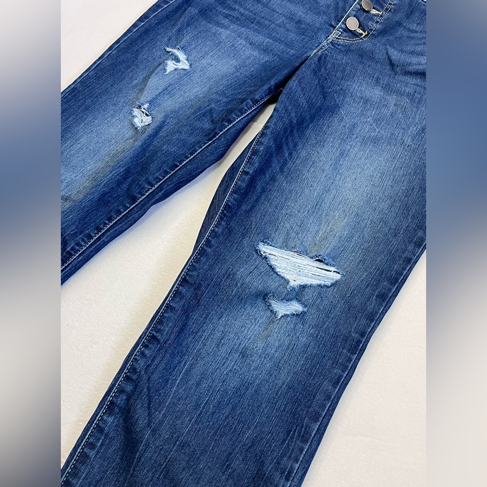 Maurices Everflex High Rise Distressed Blue Women’s Stretchy Jeans Size 10 - Picture 4 of 16